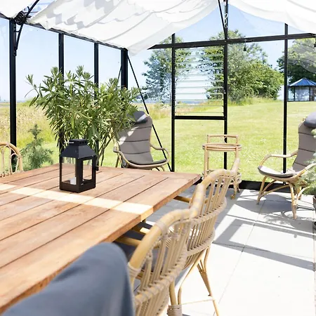 Borre Knob Fjordhotel 住宿加早餐酒店 3*