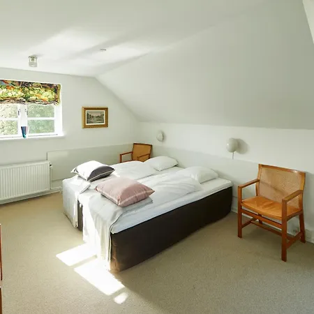 住宿加早餐酒店 Borre Knob Fjordhotel