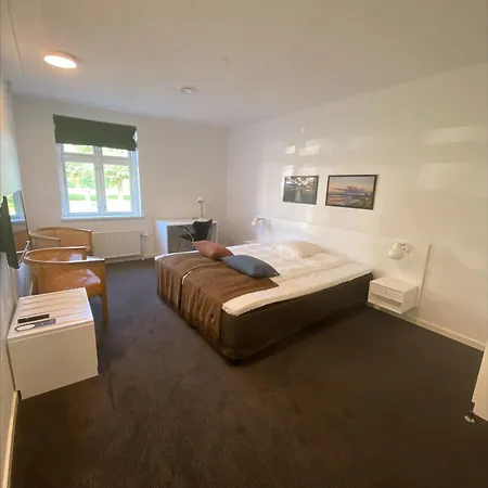 住宿加早餐酒店 Borre Knob Fjordhotel