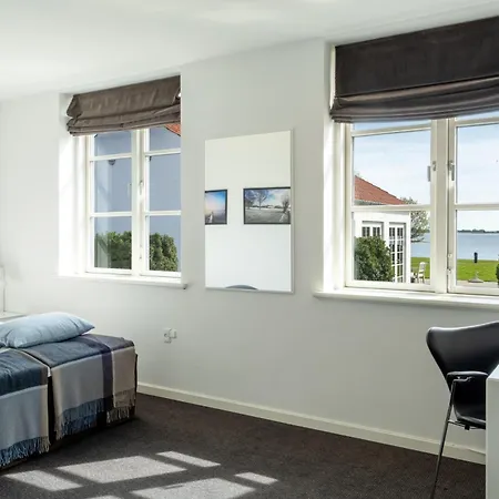 Borre Knob Fjordhotel 3*