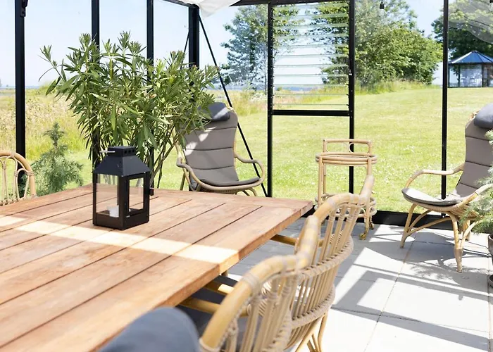 Borre Knob Fjordhotel Bed & Breakfast 3*