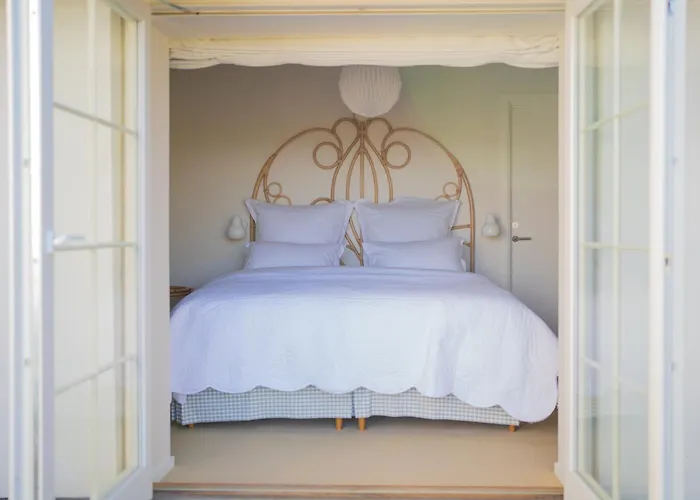 Borre Knob Fjordhotel Bed & Breakfast