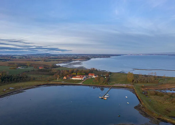 Borre Knob Fjordhotel Bed & Breakfast 3*